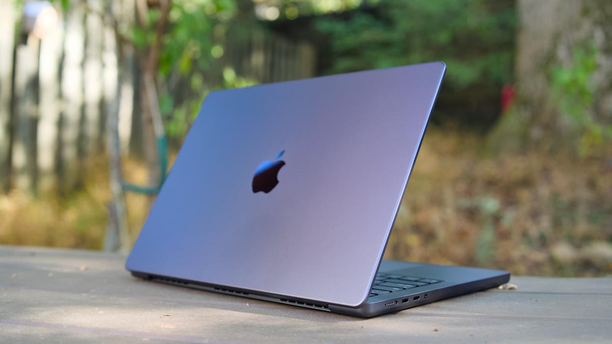 A cheap MacBook is the perfect way for Apple to win over Windows users