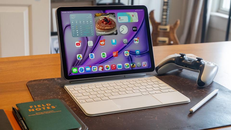 Apple's iPad Air M4.