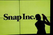 Snap is laying off 16 percent of its workforce, blames AI