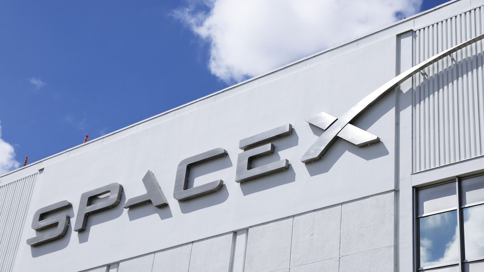 SpaceX Is Reportedly Getting Ready To Go Public As Early As June SpaceX Is Reportedly Getting Ready To Go Public As Early As June