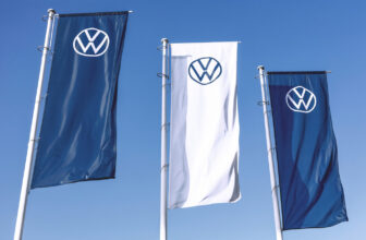 Volkswagen Is Employing 100 Sheep At A Solar Farm In Poland