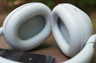 Want The Best Bass Out Of Your Headphones? Here's What To Look For