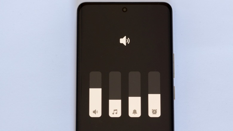 How To Make Your Android Alarm Ring At Full Volume Even When Your Calls Are Muted