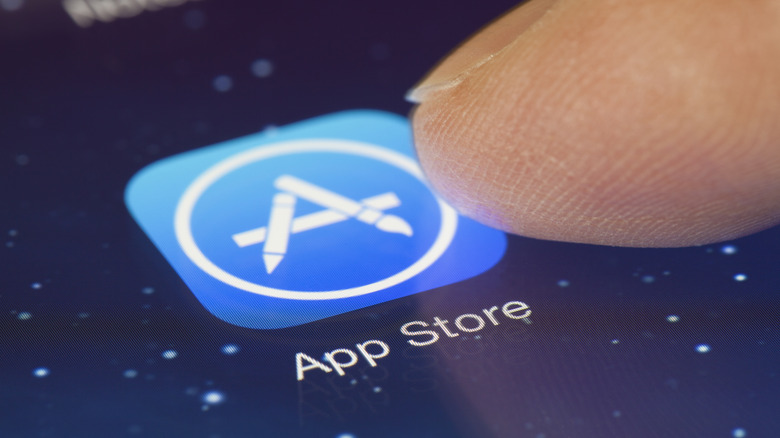Apple Proposes Taking A 5-To-15 Percent Cut From External App Store Payments
