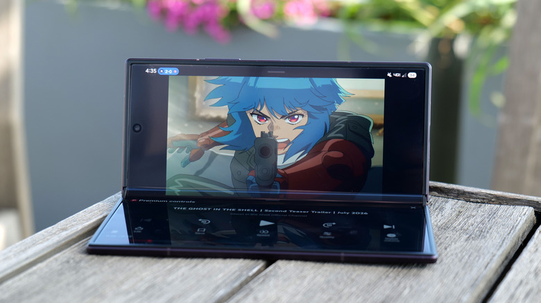 Unlike the base model, the Galaxy Z Fold 8 Ultra can still do Flex Mode in supported apps.